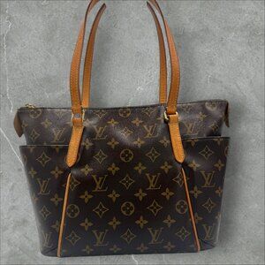 Louis Vuitton Monogram Totally PM Handbag